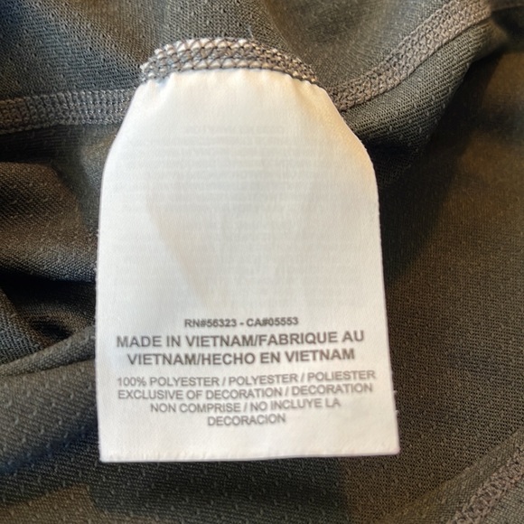 MEN’S NIKE RUNNING DRI-FIT CONTOUR BREATHABLE SHORT SLEEVED GREY TEE - SIZE M - Picture 6 of 7